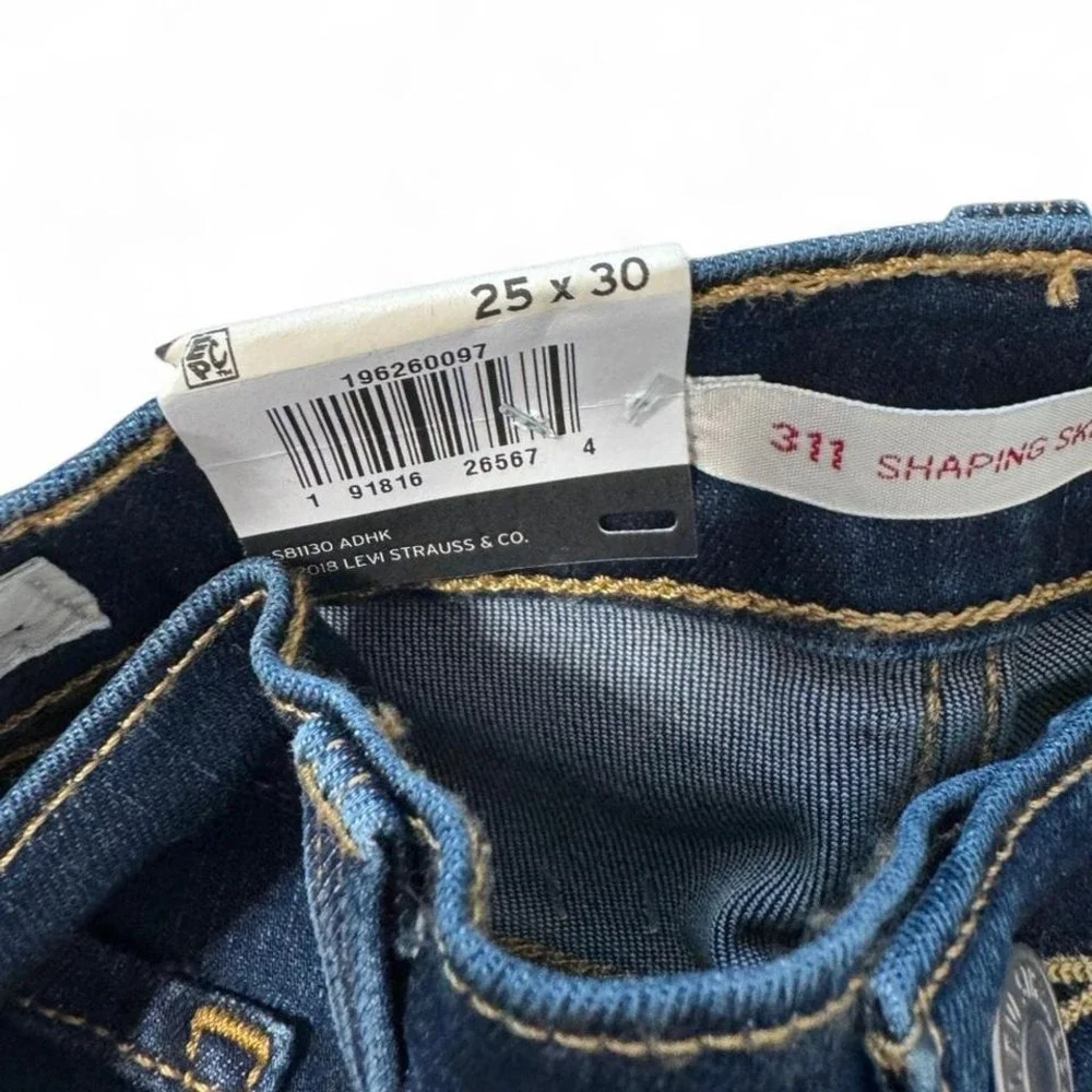 NWT Levi's navy blue 311 Shaping Skinny jeans Size 25" womens - Picture 7 of 8